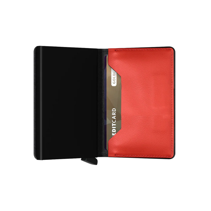 Cleo Cardholder