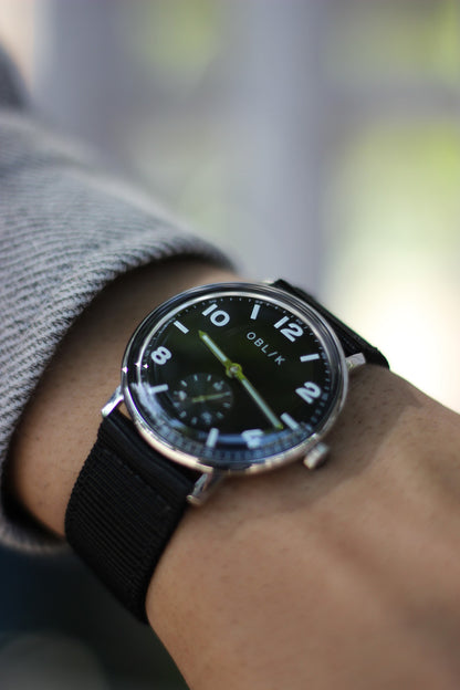 Stark - Black