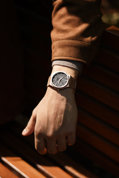 Blade Lunar Calendar - RG