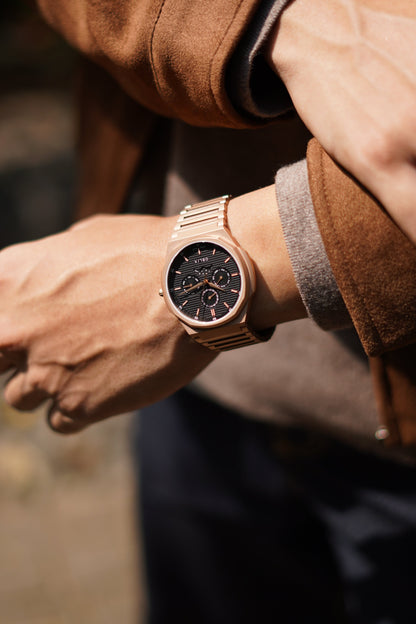 Blade Lunar Calendar - RG