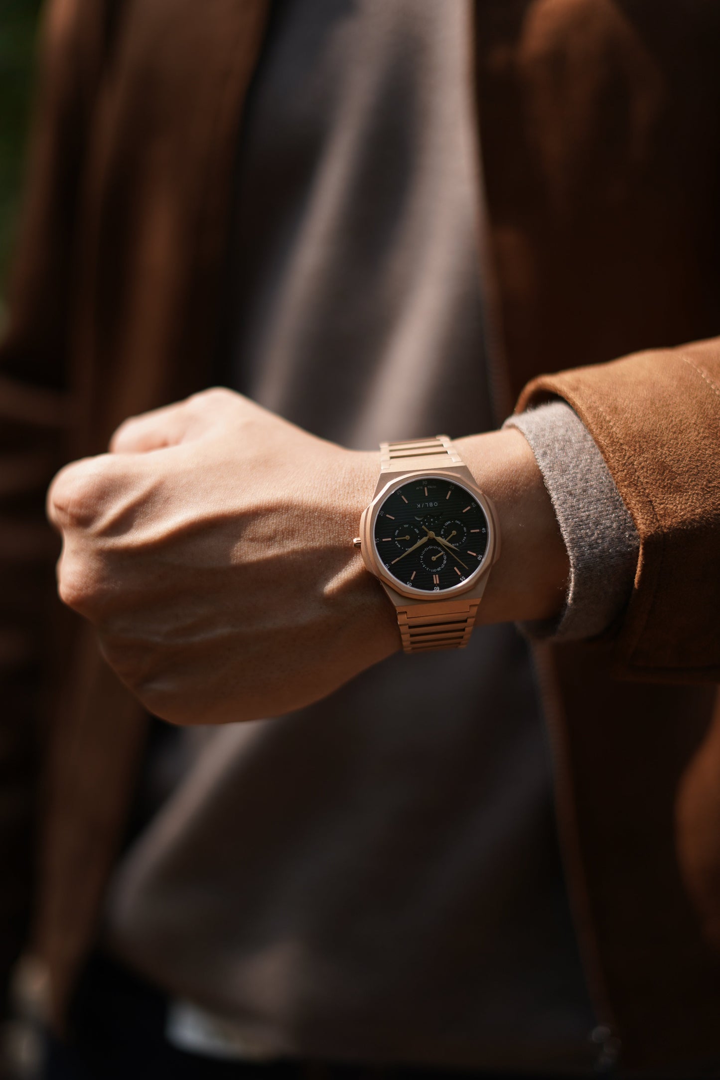 Blade Lunar Calendar - RG