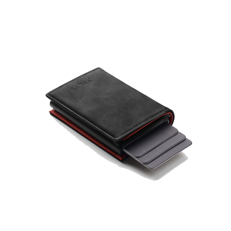 Cleo Cardholder